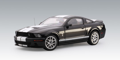 AUTOart: Ford Shelby Cobra GT 500 Production Version - Black w