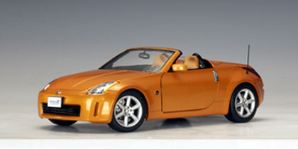 AUTOart: Nissan 350 Z Roadster - Sunset Orange - LHD (77372) in 1:18 scale