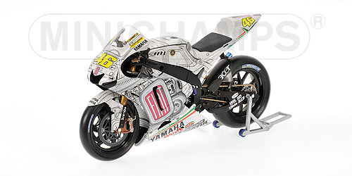 Minichamps: Yamaha YZR-M1 - Valentino Rossi - Team Fiat Yamaha