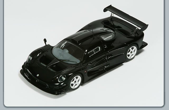 Spark: Lotus Elise GT1 Road Version (SPLS01) in 1:43 scale - mDiecast