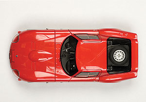 AUTOart: 1965 Alfa Romeo TZ2 - Red (70198) in 1:18 scale - mDiecast