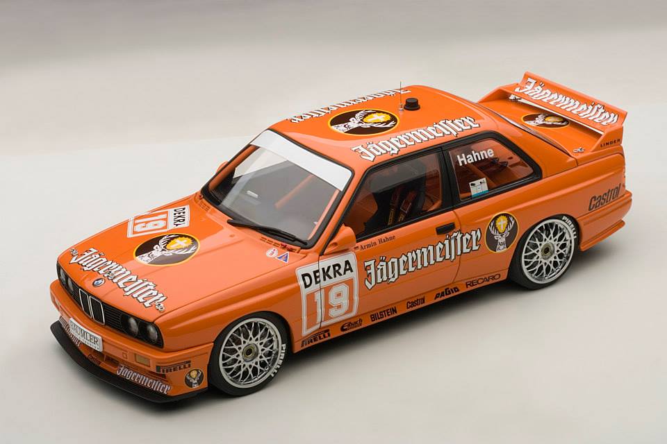 AUTOart: BMW M3 DTM 1992 'Jagermeister' Hahne #19 (89248) in 1:18 scale