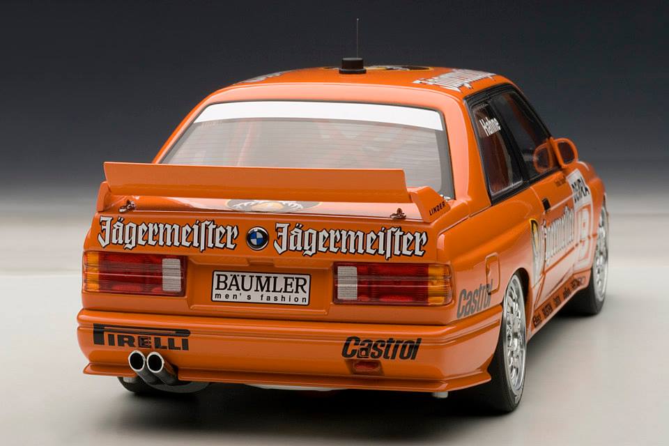 AUTOart: BMW M3 DTM 1992 'Jagermeister' Hahne #19 (89248) in 1:18