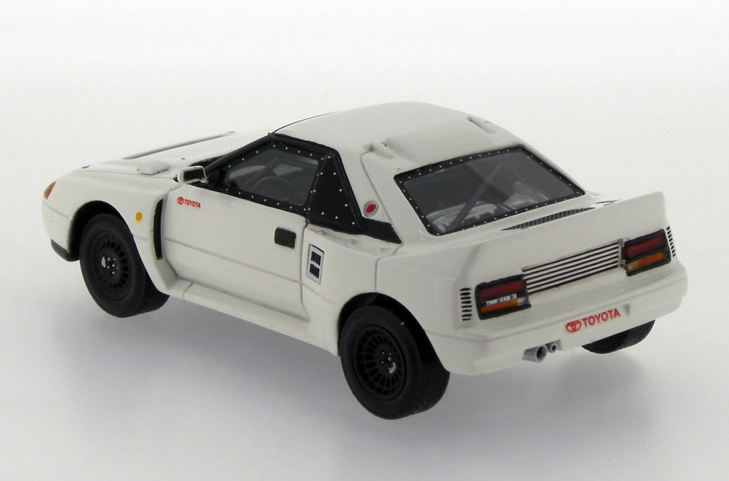 B white. Тойота Mr-2 Kinsmart масштаб 1.43. Toyota mr2 Group b. Тойота 1986 модели. Модель Тойота мр2 1:43.